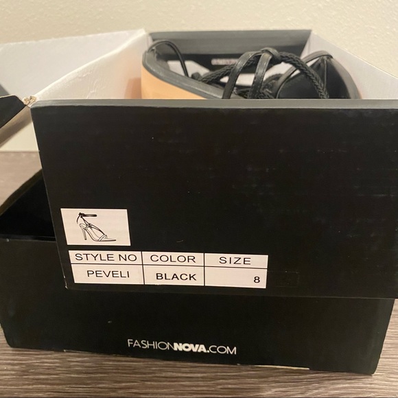 New Fashion Nova high heel sandals size 8 black - Picture 7 of 8